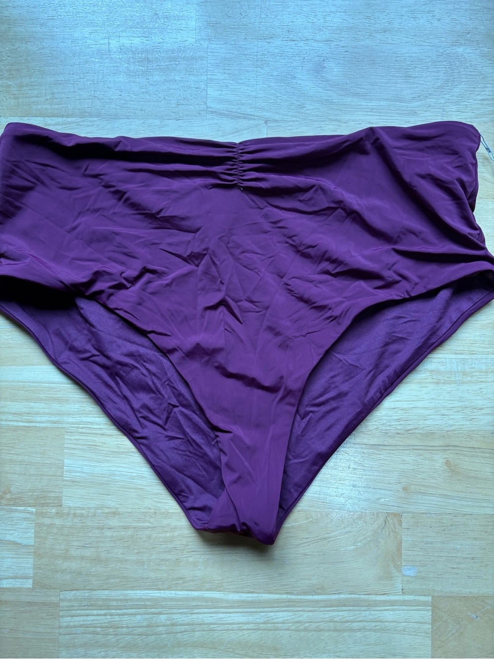 Radio figi High-Waist Bikini Bottoms